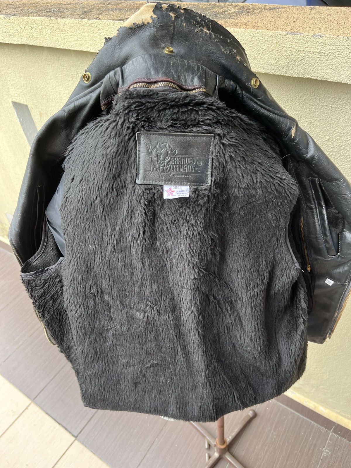 Vintage Vintage branded garments leather jacket Size US M / EU 48-50 / 2 - 24 Thumbnail