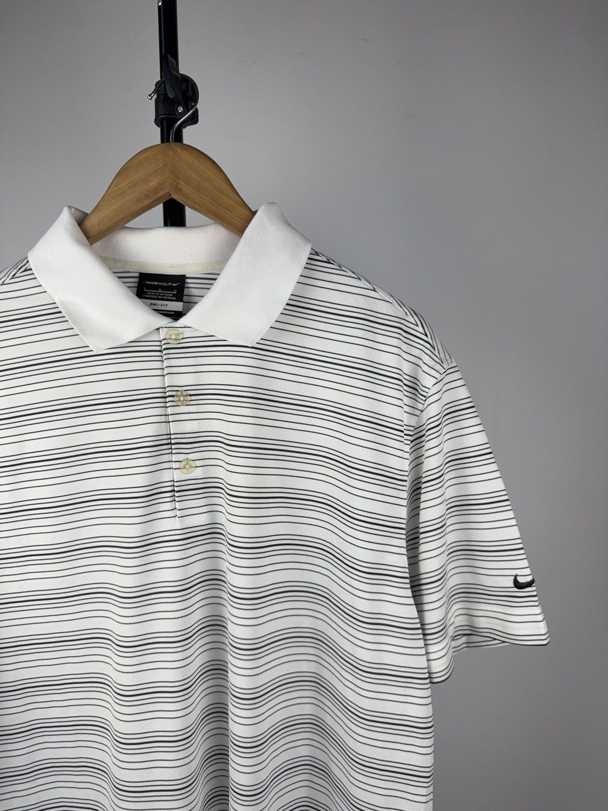 Nike Vintage style Nike Golf Dri Fit striped polos t shirt Size US L / EU 52-54 / 3 - 3 Thumbnail