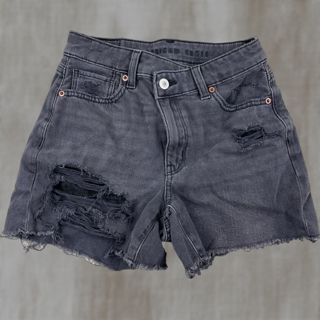 American Eagle Outfitters VINTAGE American Eagle Outfitters Shorts Women 0 Cut Off High Rise Shortie Black Denim Jorts Holes Size 25" / US 0 / IT 36 - 1 Thumbnail