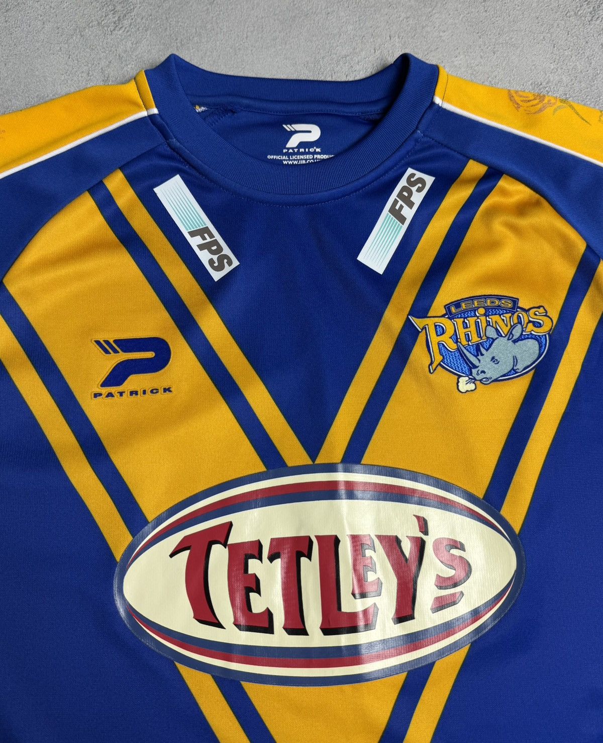 Vintage Leeds Rhinos 2006 Home Rugby Shirt Jersey Patrick Size US L / EU 52-54 / 3 - 7 Thumbnail