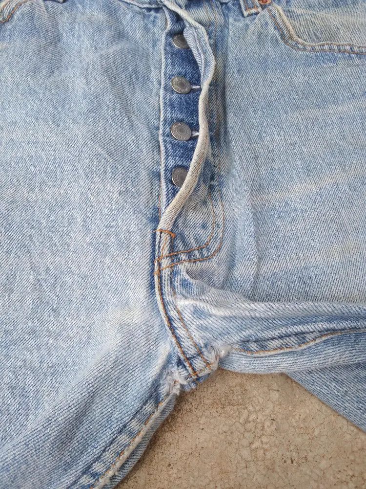 Levi's × Vintage Vintage Levis 501 Made In USA Distressed Jeans 33x30 Size US 33 - 8 Thumbnail