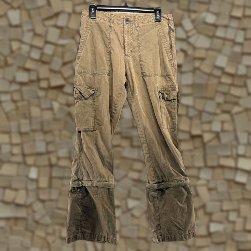 VINTAGE Abercrombie & Fitch Cargo Pants Women's 6 Green Convertible Thrashed