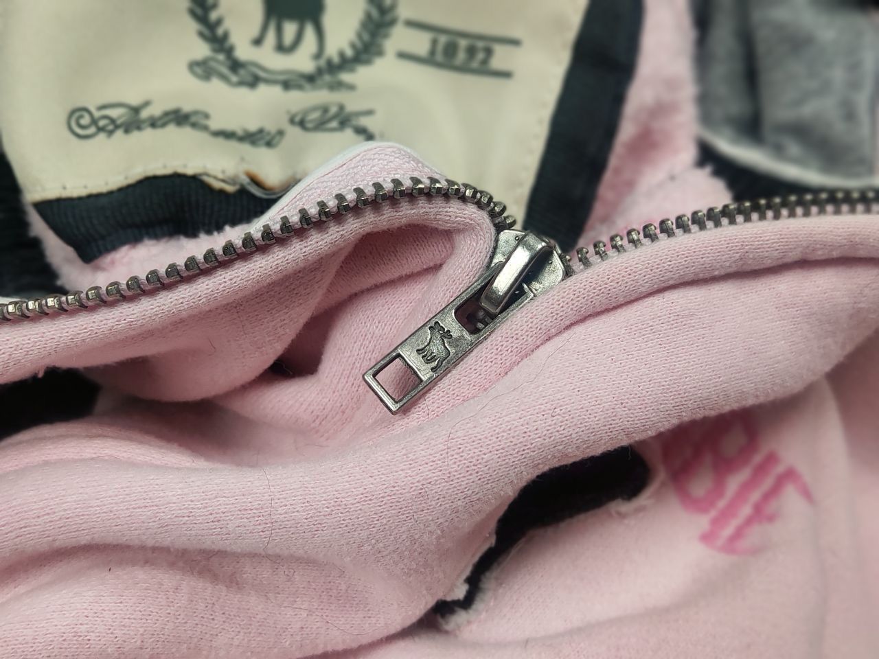 Abercrombie & Fitch Rare Vintage Abercrombie Fur Zip Hoodie if six was nine Y2K Size M / US 6-8 / IT 42-44 - 18 Thumbnail