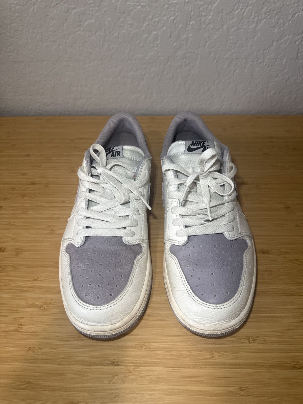 Jordan Brand Air Jordan 1 Retro Low OG 'Atmosphere Grey' Size US 11 / EU 44 - 6 Thumbnail
