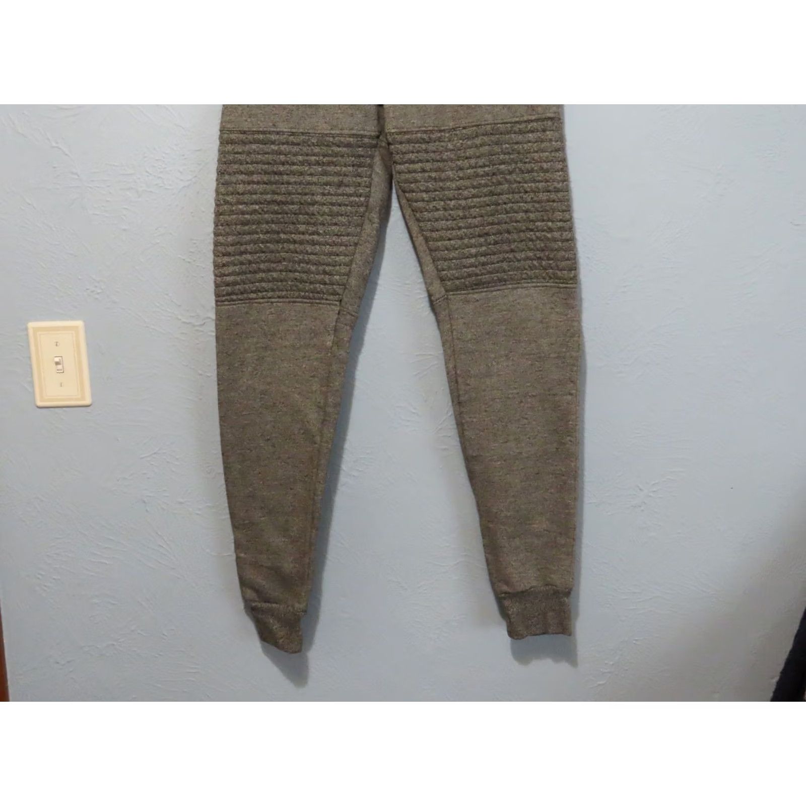 Vintage Swiss Cross Mens L Gray Sweatpants Jogger Fleece Tapered Pants Size US 33 - 2 Thumbnail