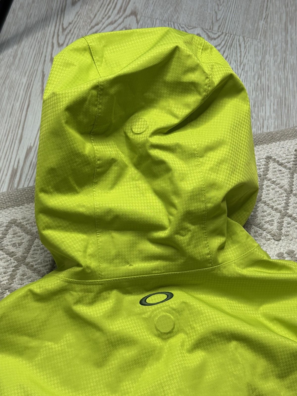 Vintage Vintage Oakley Rare Green Ski jacket Size S Size US S / EU 44-46 / 1 - 8 Thumbnail