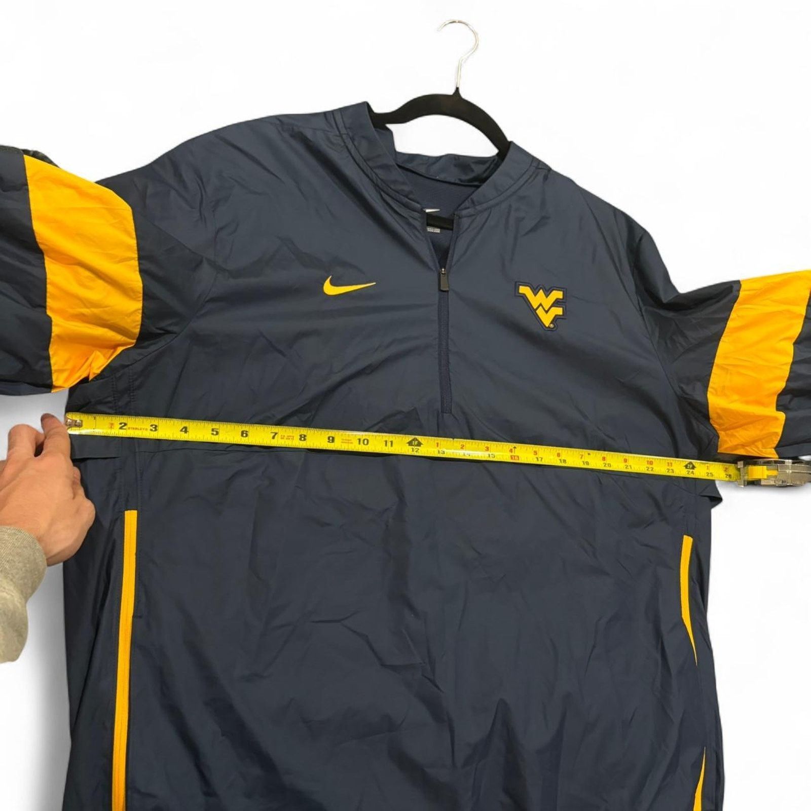 Nike Nike 2000s west virginia mountaineers windbreaker jacket Size US XL / EU 56 / 4 - 6 Thumbnail
