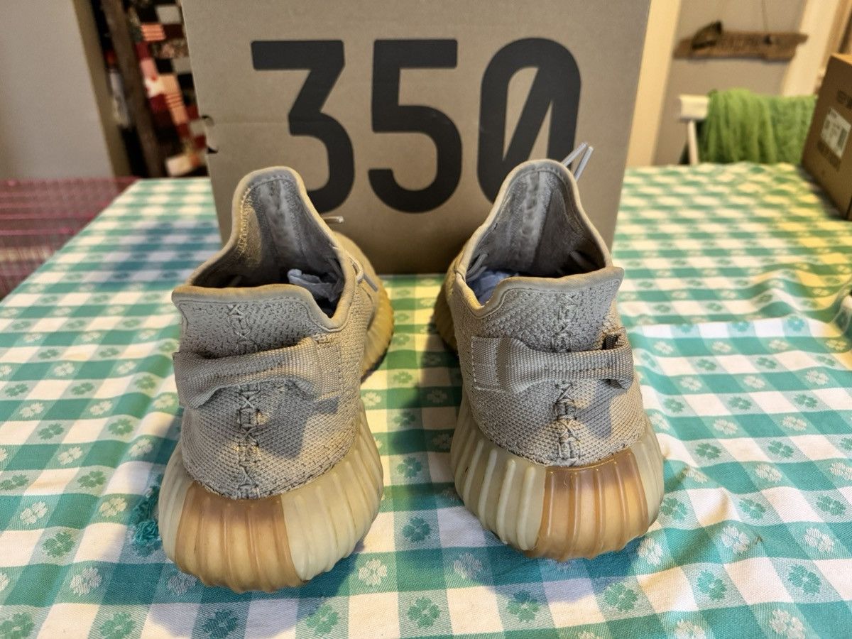 Yeezy Yeezy 350 V2 Sesame Size US 11 / EU 44 - 4 Thumbnail