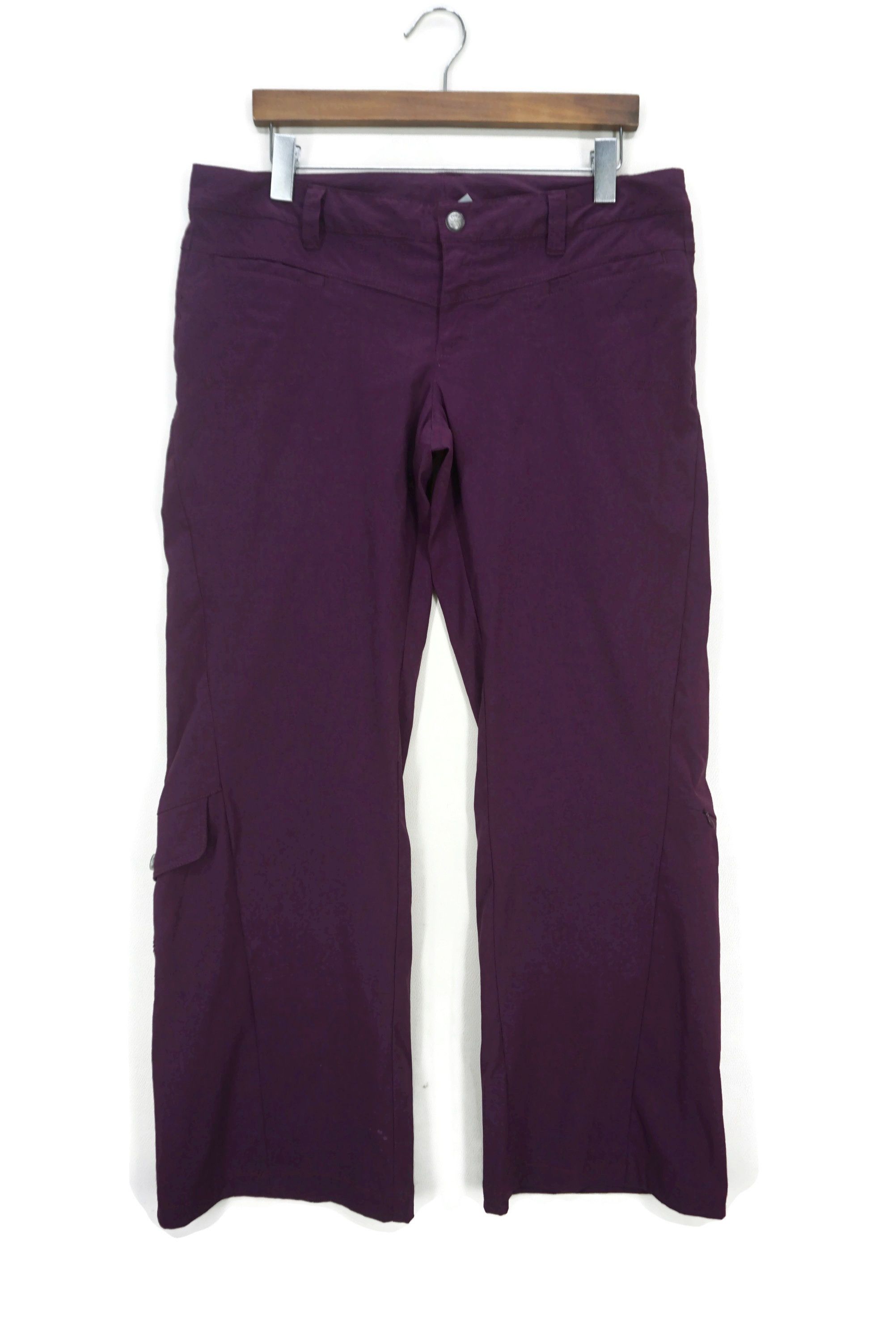 Athleta Cargo Pants Size 12 fit W35xL29.5 Low-Rise Bootcut Size 34" / US 12 / IT 48 - 1 Thumbnail