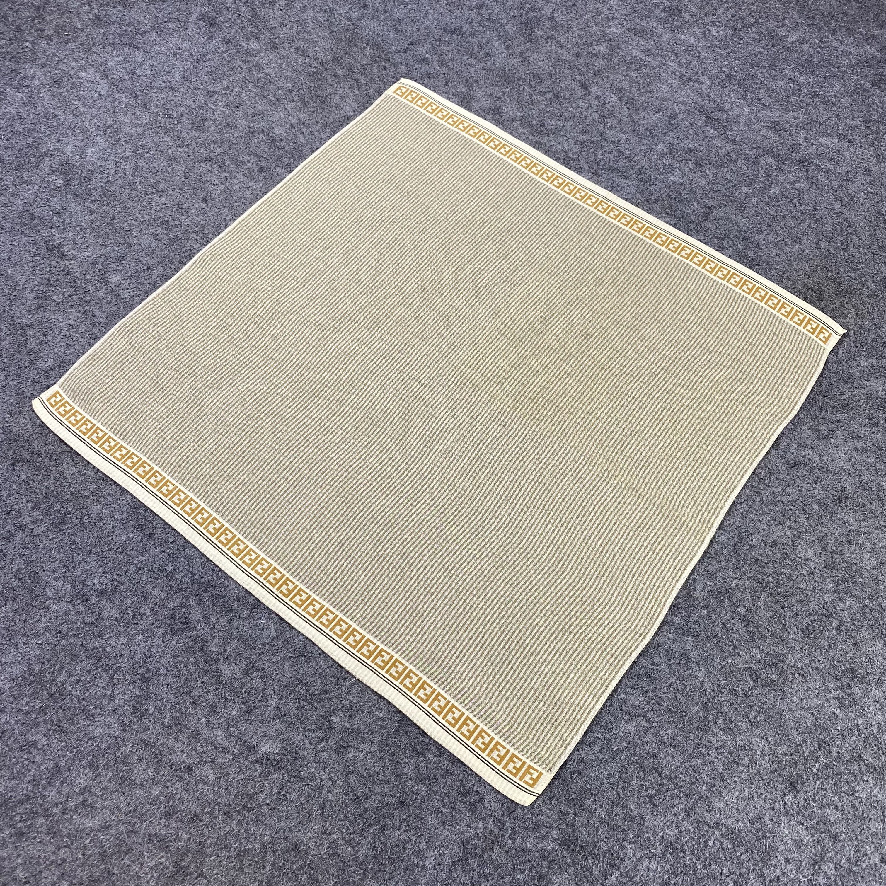 Fendi Fendi Handkerchief Neckerchief Bandana-B1789 Size ONE SIZE - 4 Thumbnail