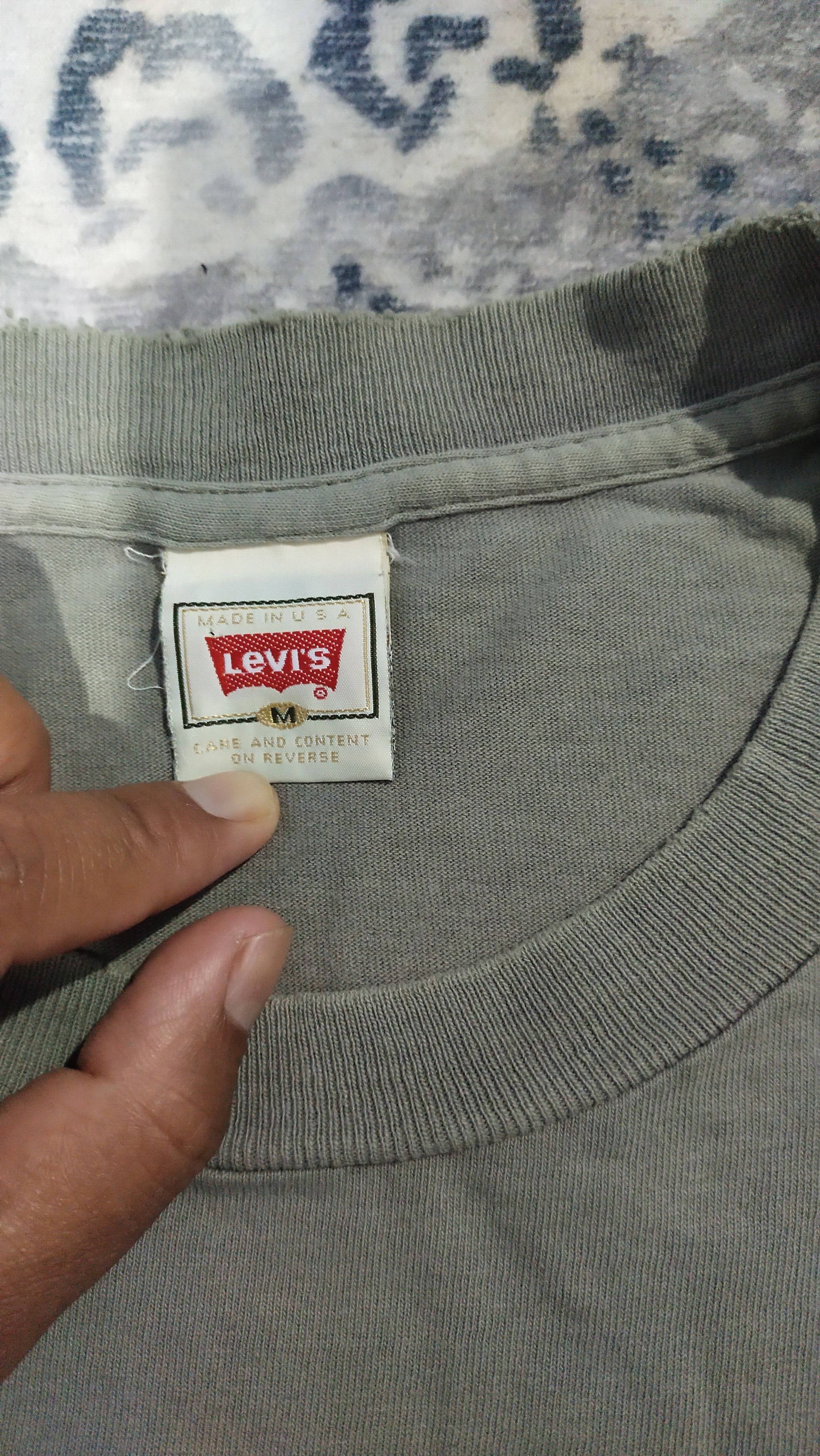 Levi's Vintage Clothing vintage Levi's 90s made in USA TShirt Size US M / EU 48-50 / 2 - 3 Thumbnail