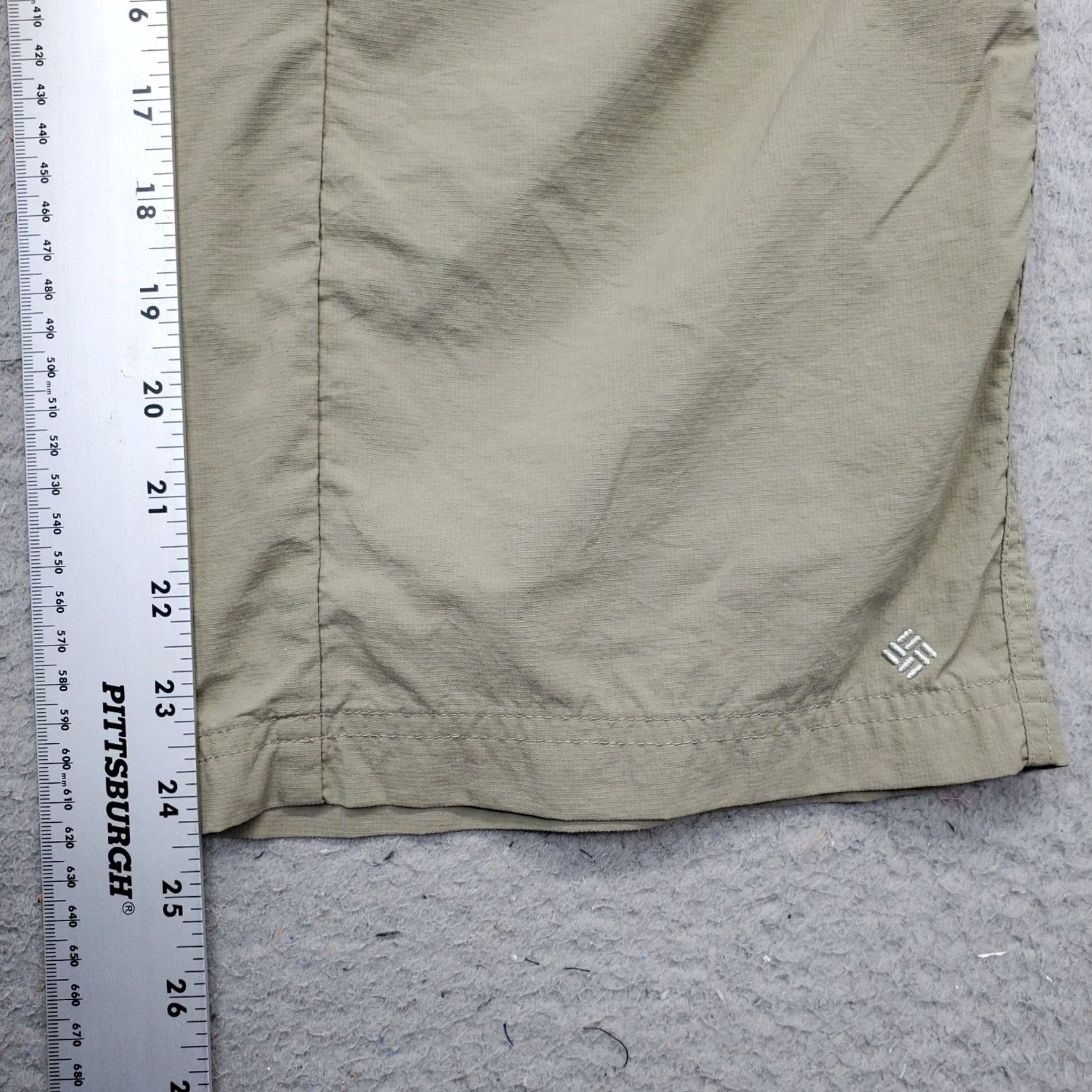 Vintage Columbia Womens Size 36 Green Omni Wick Buckle Belted Waist Convertable Pants Jogger Shirt/ pants? Size 25" / US 0 / IT 36 - 4 Thumbnail