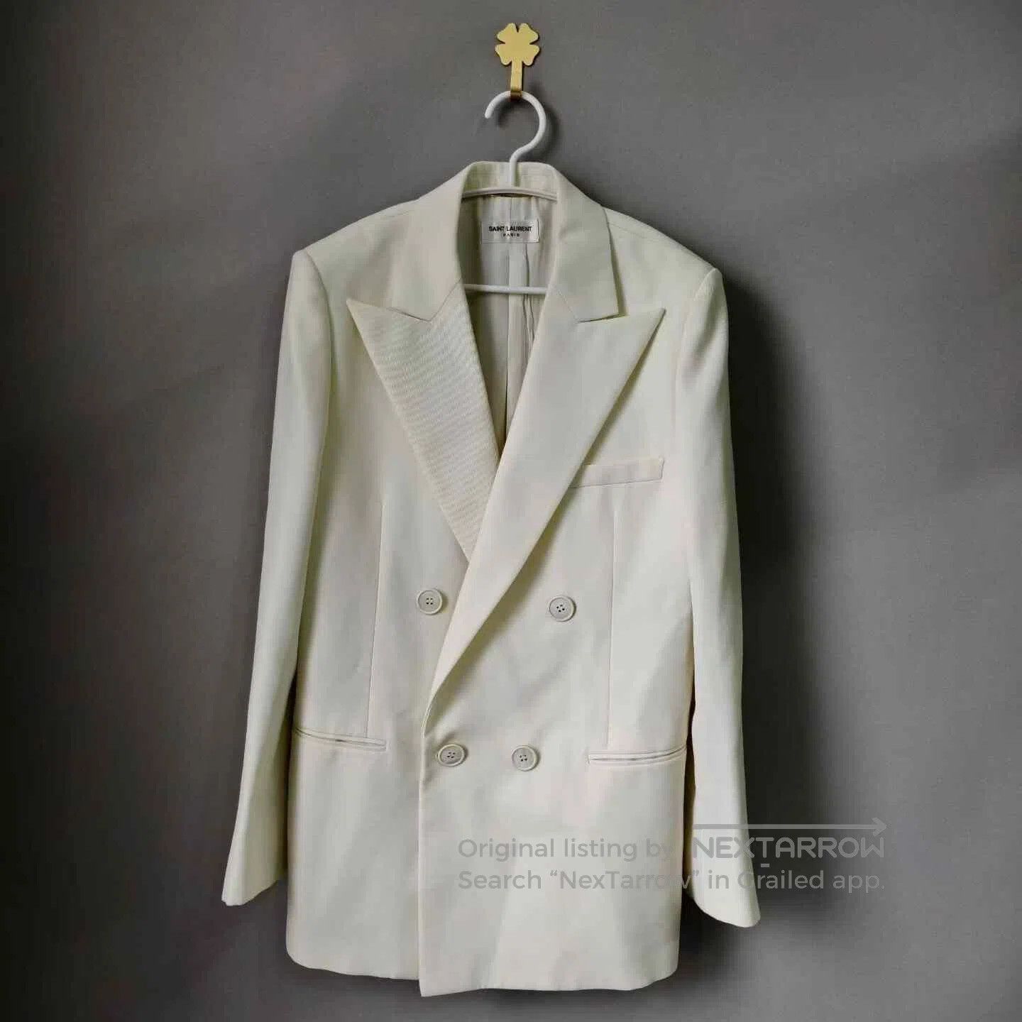 Saint Laurent Paris Yves Saint Laurent White Double-Breasted Blazer. Size S / US 4 / IT 40 - 1 Thumbnail