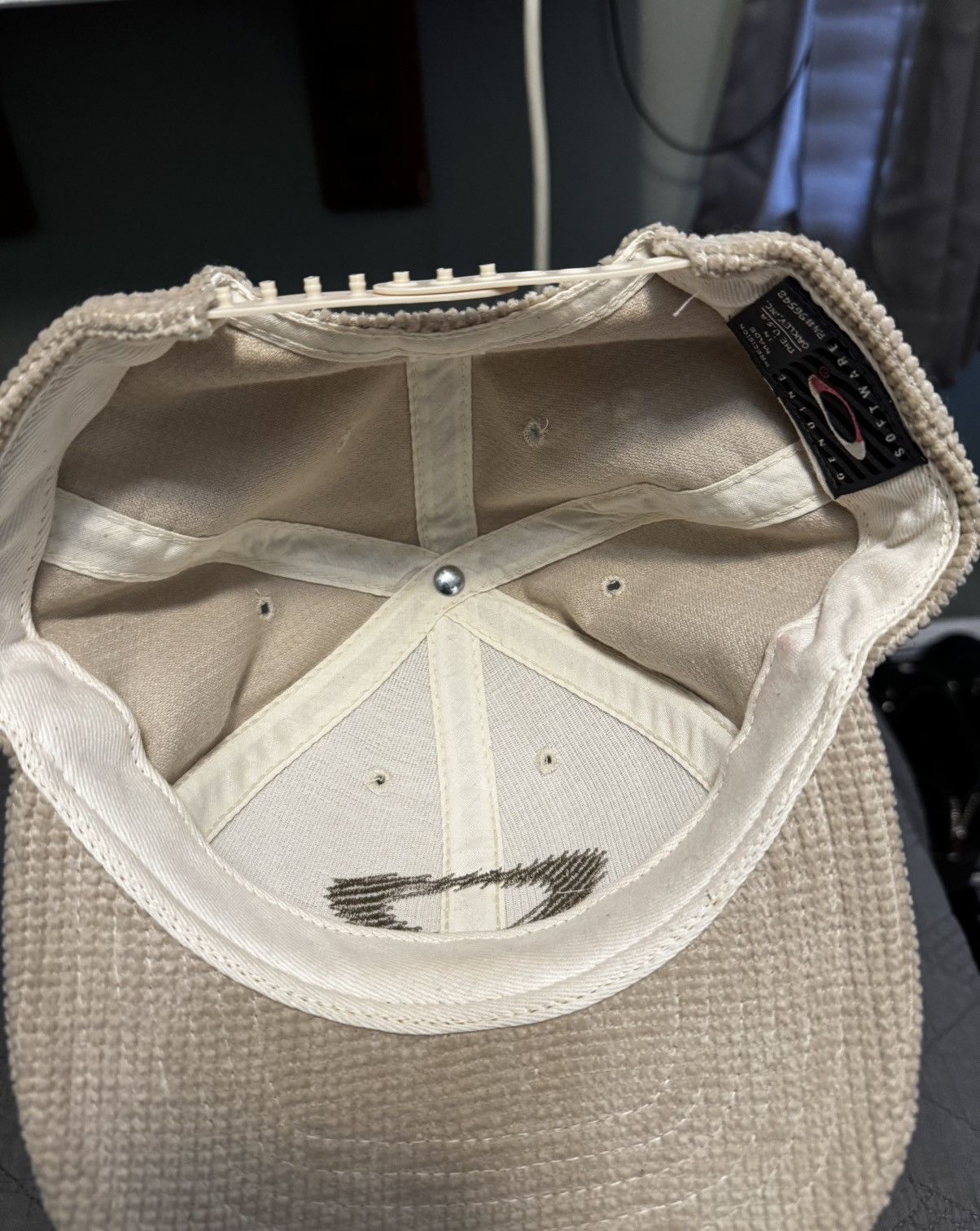 Oakley × Vintage 90’s Oakley Waffle Corduroy Hat - Cream Size ONE SIZE - 4 Thumbnail