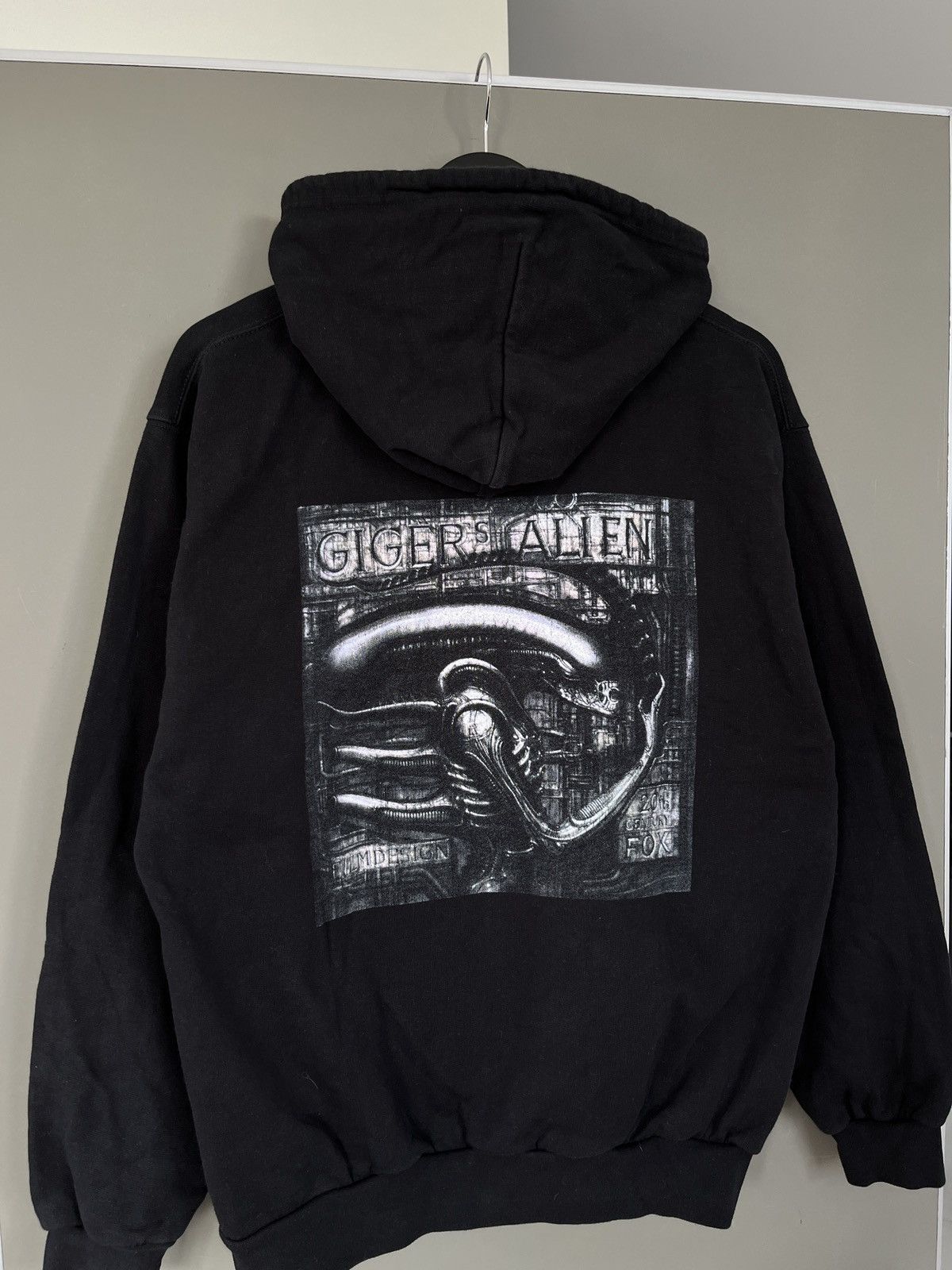 Other HR Giger Museum Alien Iconic Super Rare Heavyweight Hoodie Size US M / EU 48-50 / 2 - 9 Thumbnail