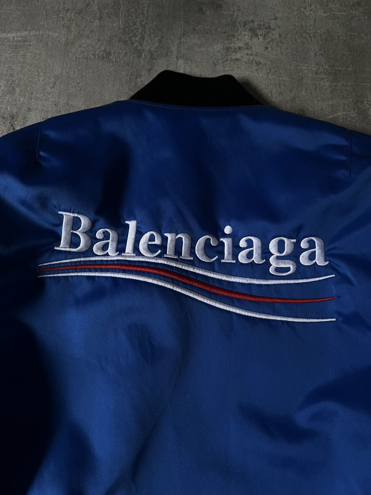 Balenciaga Balenciaga political campaign bomber jacket blue Size US M / EU 48-50 / 2 - 4 Thumbnail