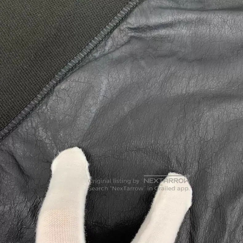 Louis Vuitton Louis Vuitton Black Cow Leather Embroidered Stand-Up Zip C Size US M / EU 48-50 / 2 - 8 Thumbnail