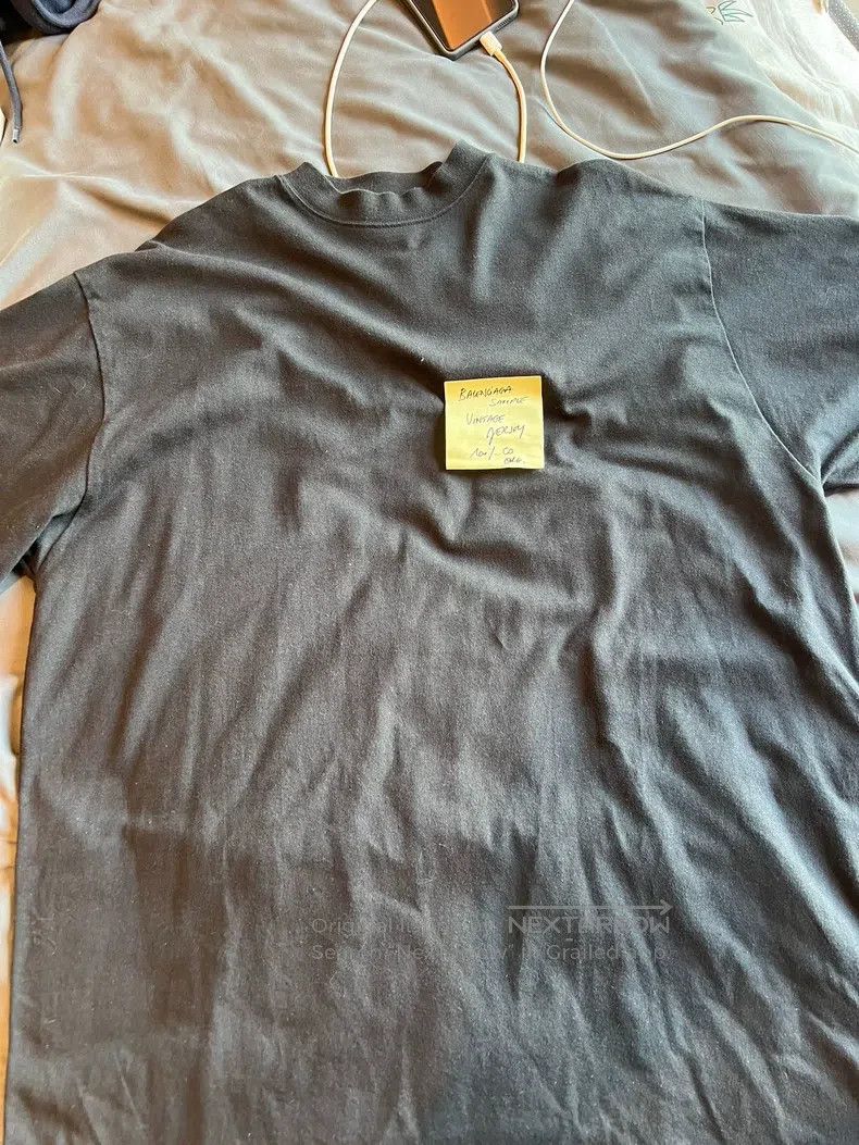 Balenciaga Balenciaga Post-it note short sleeve Size US S / EU 44-46 / 1 - 1 Thumbnail