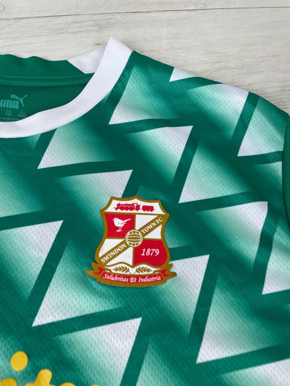 Puma Puma Swindon Town 2022 2023 Third Shirt Soccer Jersey Size US XXL / EU 58 / 5 - 4 Thumbnail
