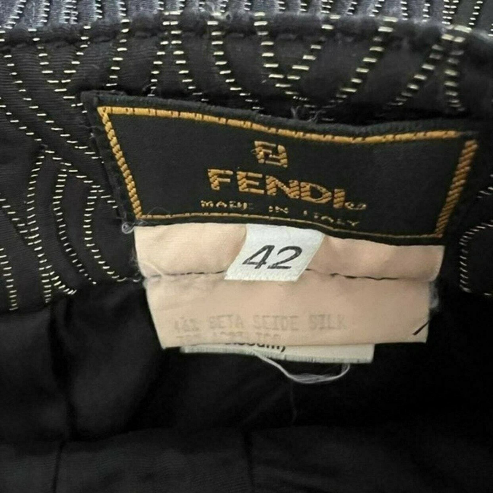 Fendi FENDI Black Knee-Length Skirt, M/US6/IT42 SRP: $1000 Size 28" / US 6 / IT 42 - 6 Thumbnail