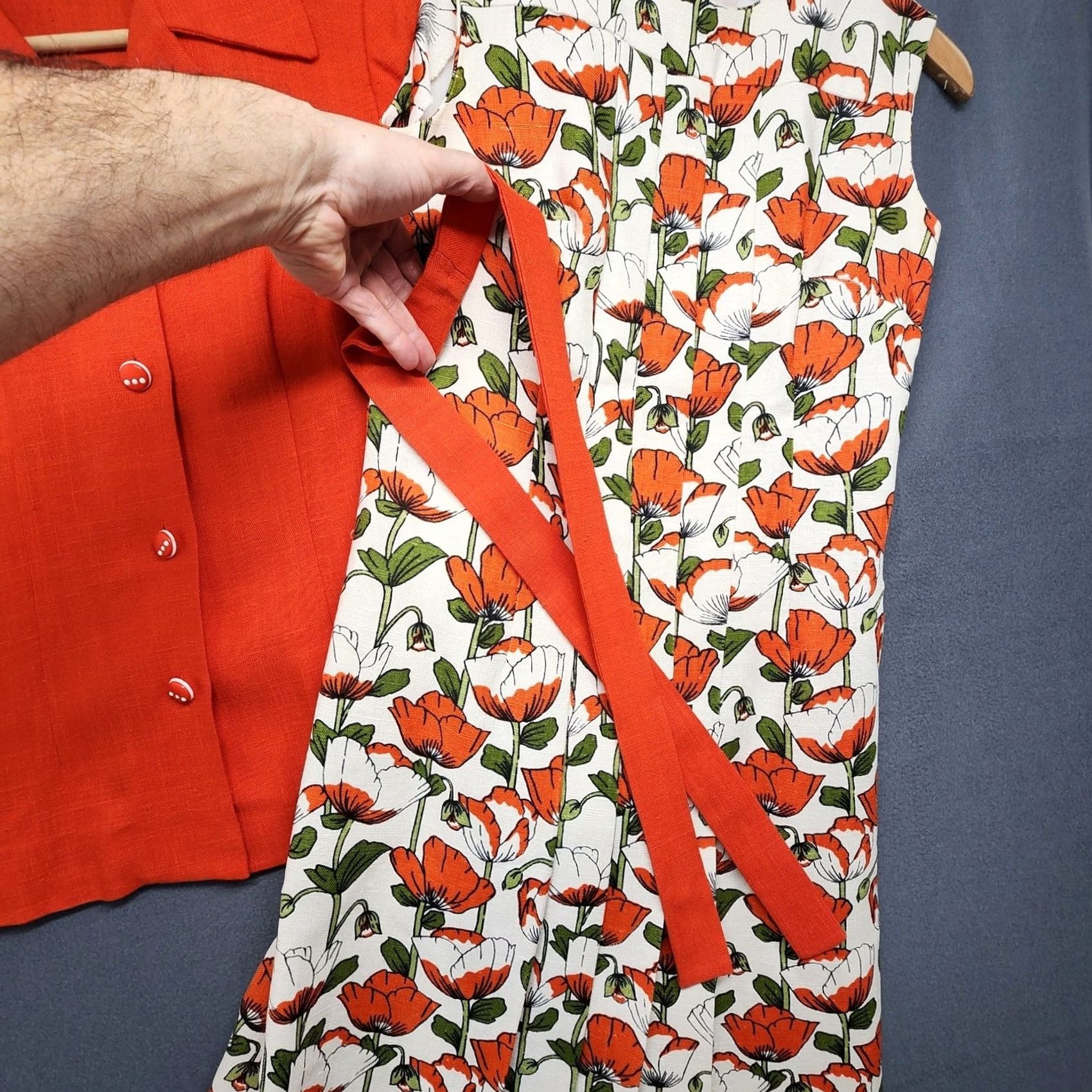 Vintage VINTAGE 60s Handmade Womens 2 Piece Dress Top Set Orange Floral Mod Pleat Belt S/M Womens Size S / US 4 / IT 40 - 3 Thumbnail