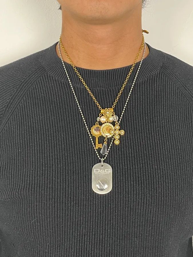 Dolce & Gabbana 2000s Dolce & Gabbana Grey Dog Tag Necklace Size ONE SIZE - 2 Thumbnail