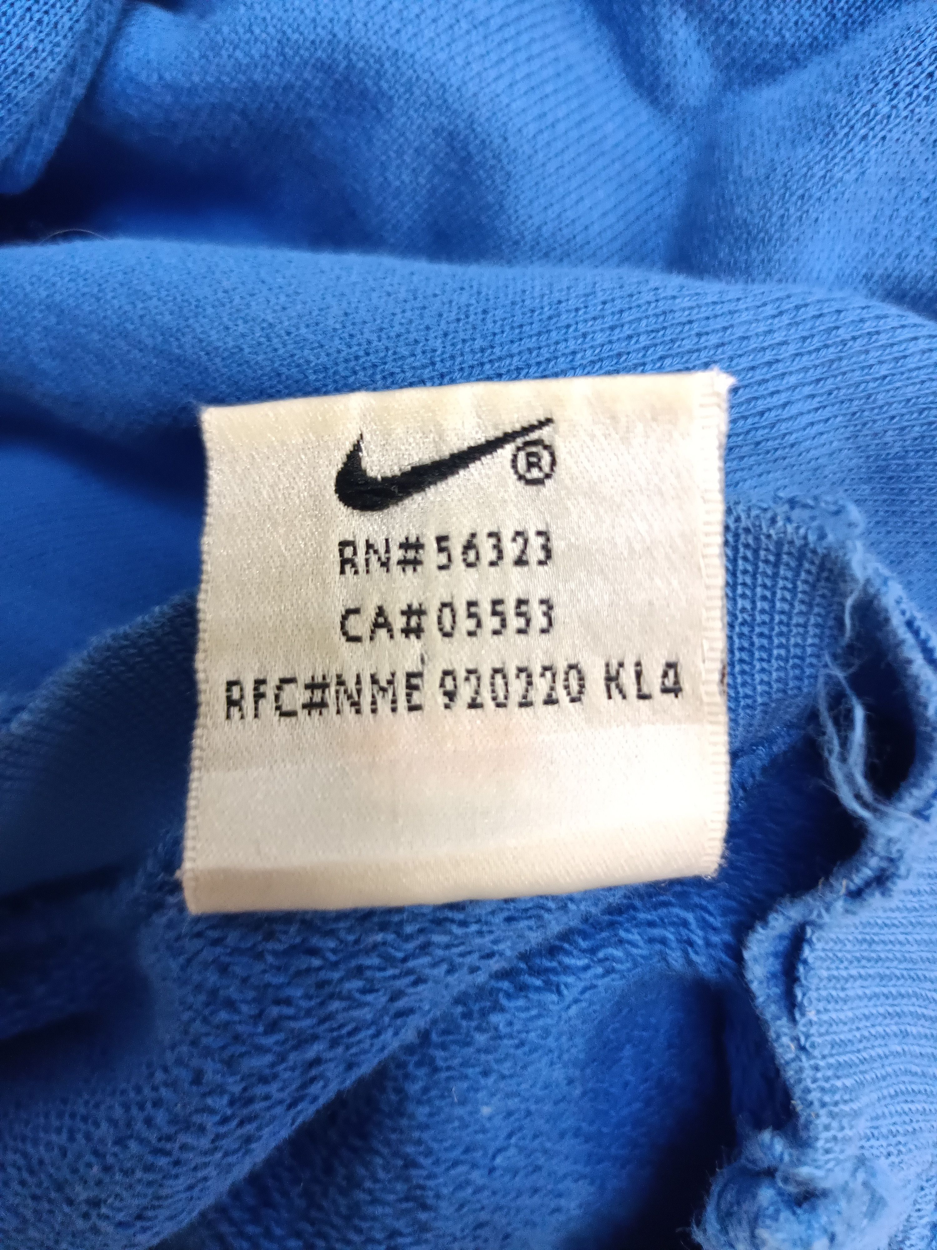 Nike Distressed sweatshirt nike vintage (embridered) Size US L / EU 52-54 / 3 - 7 Thumbnail