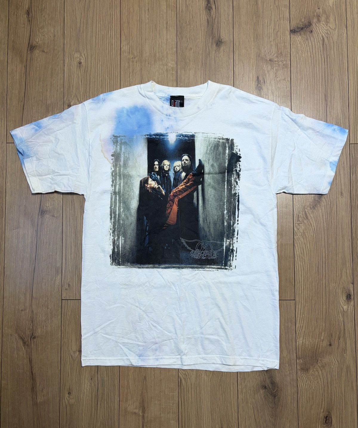 Aerosmith 1997 Aerosmith Nine Lives World Tour GIANT Vintage T-shirt Size US L / EU 52-54 / 3 - 1 Thumbnail