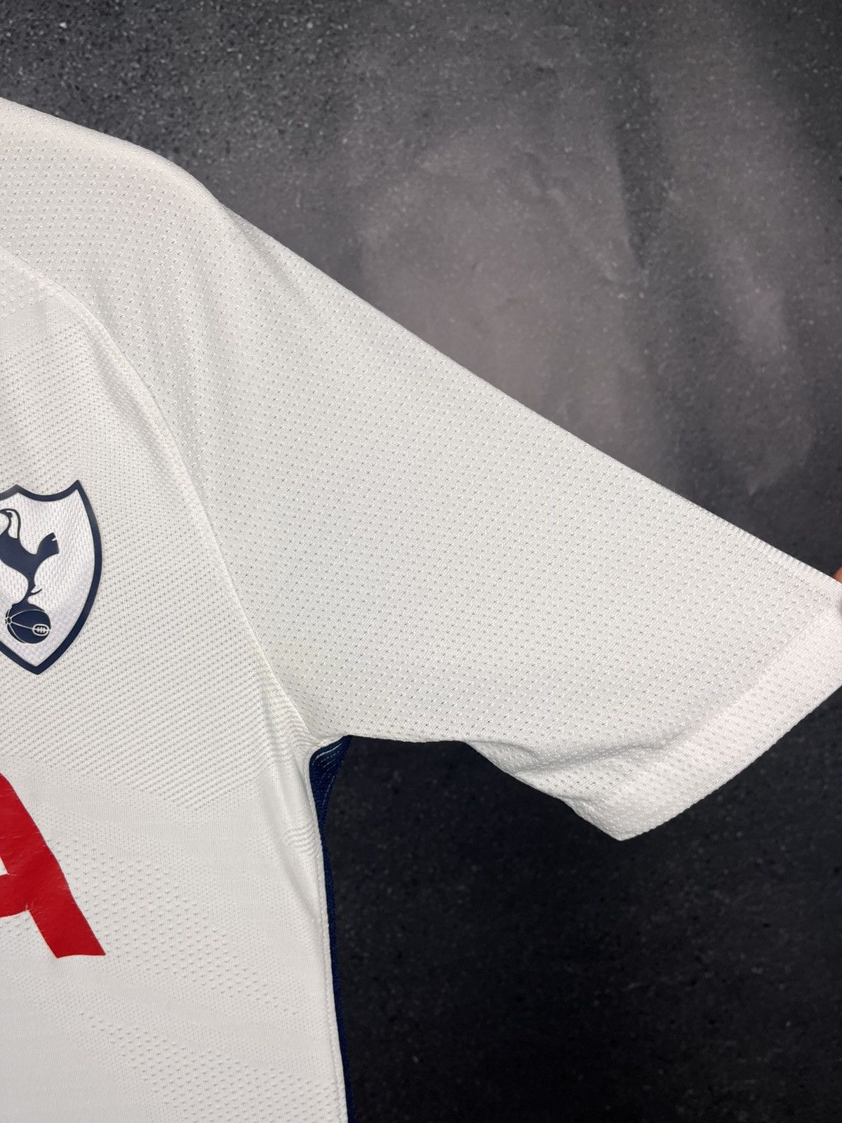 Other Tottenham Hotspur 2017 2018 soccer football jersey Kane Size US S / EU 44-46 / 1 - 6 Thumbnail