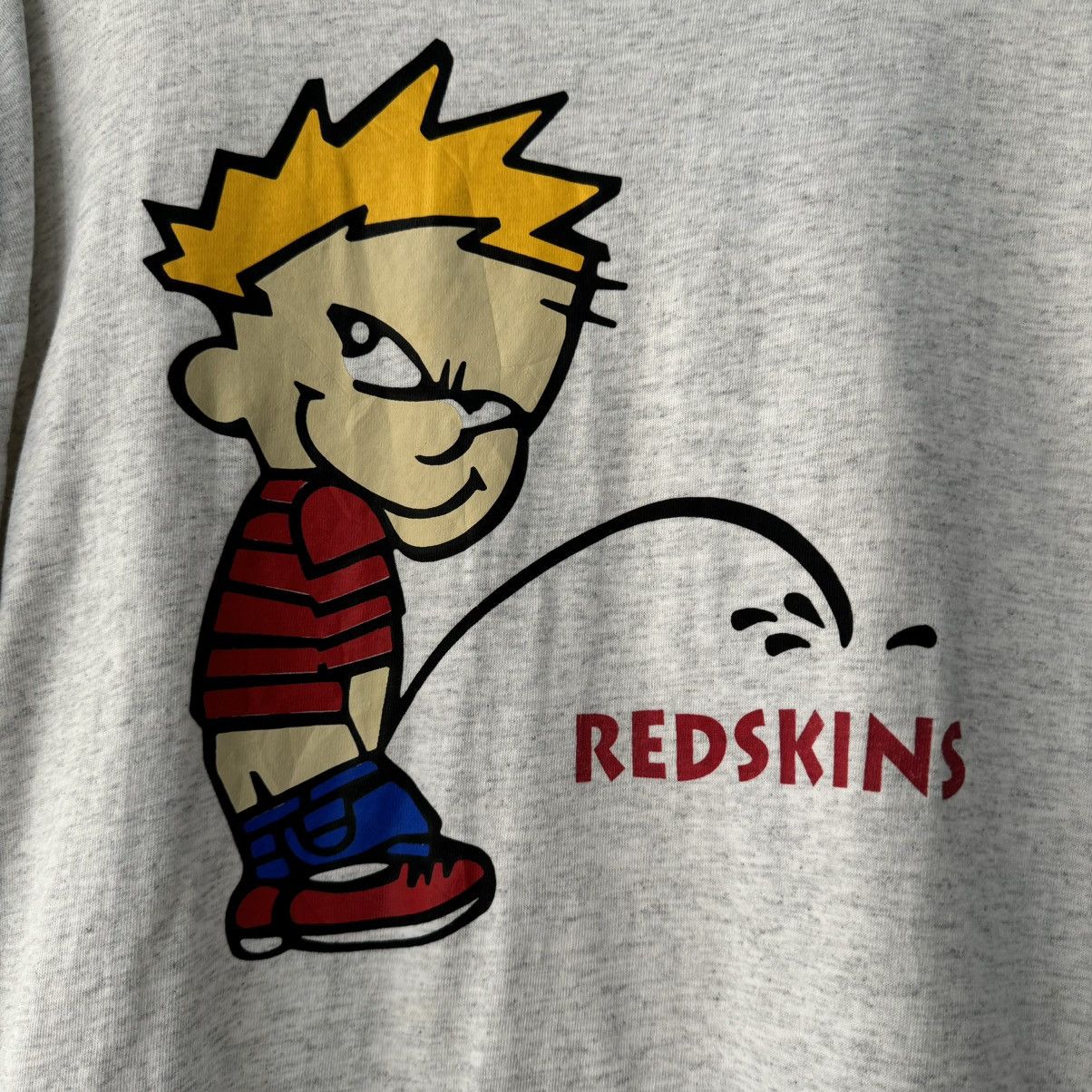 NFL × Vintage Pee On Redskins Tee Size US XXL / EU 58 / 5 - 3 Thumbnail
