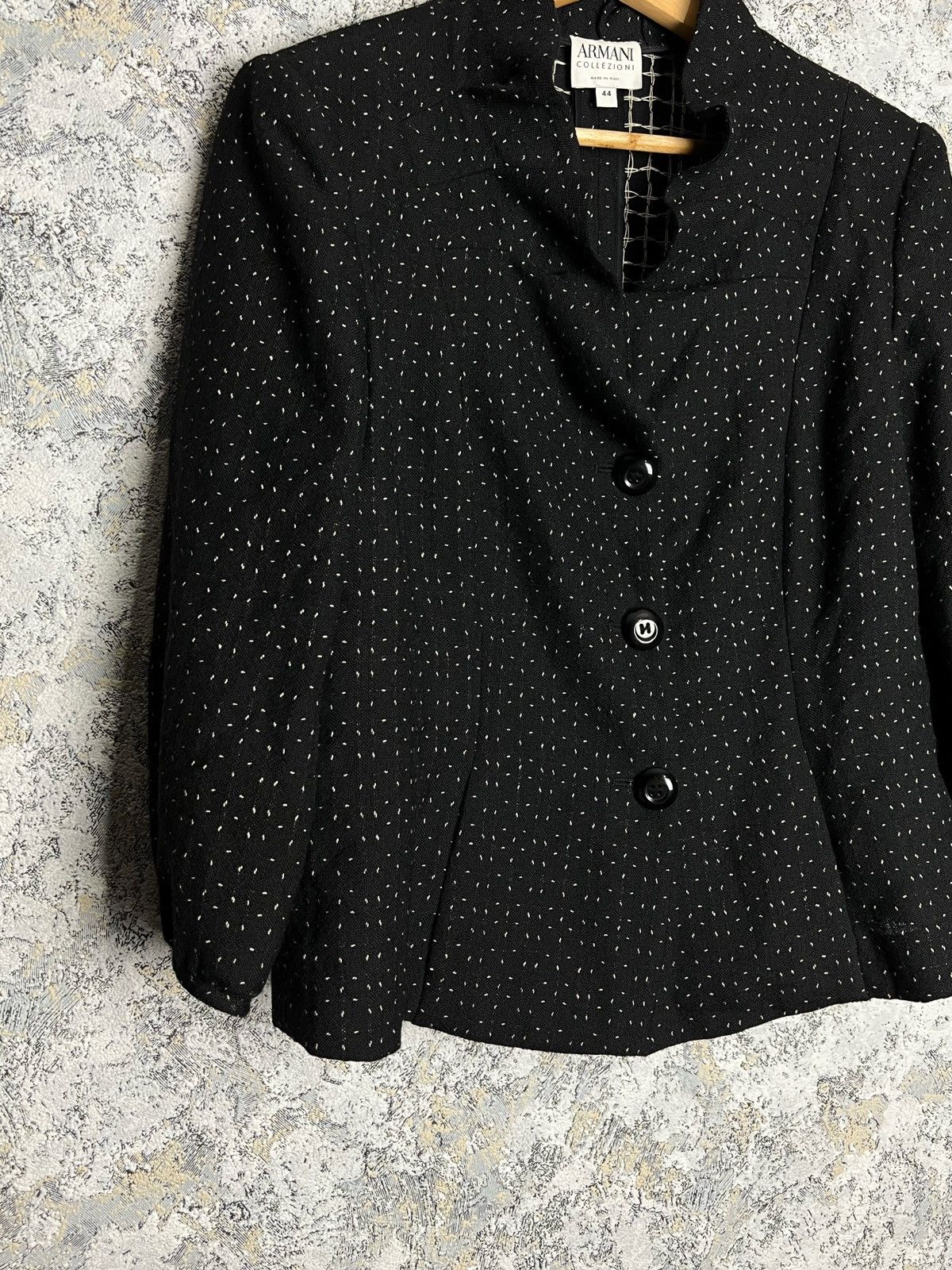 Armani × Armani Collezioni × Vintage Armani Collezioni Jacket Black Wool Cropped Blazer Size 44 Size M / US 6-8 / IT 42-44 - 2 Thumbnail