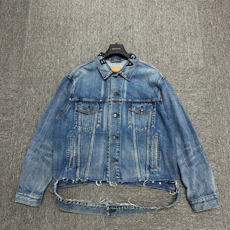 Balenciaga Balenciaga collar letter embroidered denim jacket-2506 Size US S / EU 44-46 / 1 - 1 Thumbnail