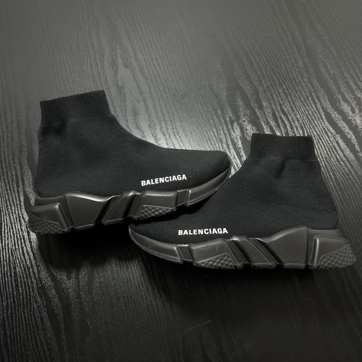 Balenciaga Balenciaga Runner Socks 2.0 Size US 4 / IT 34 - 2 Thumbnail