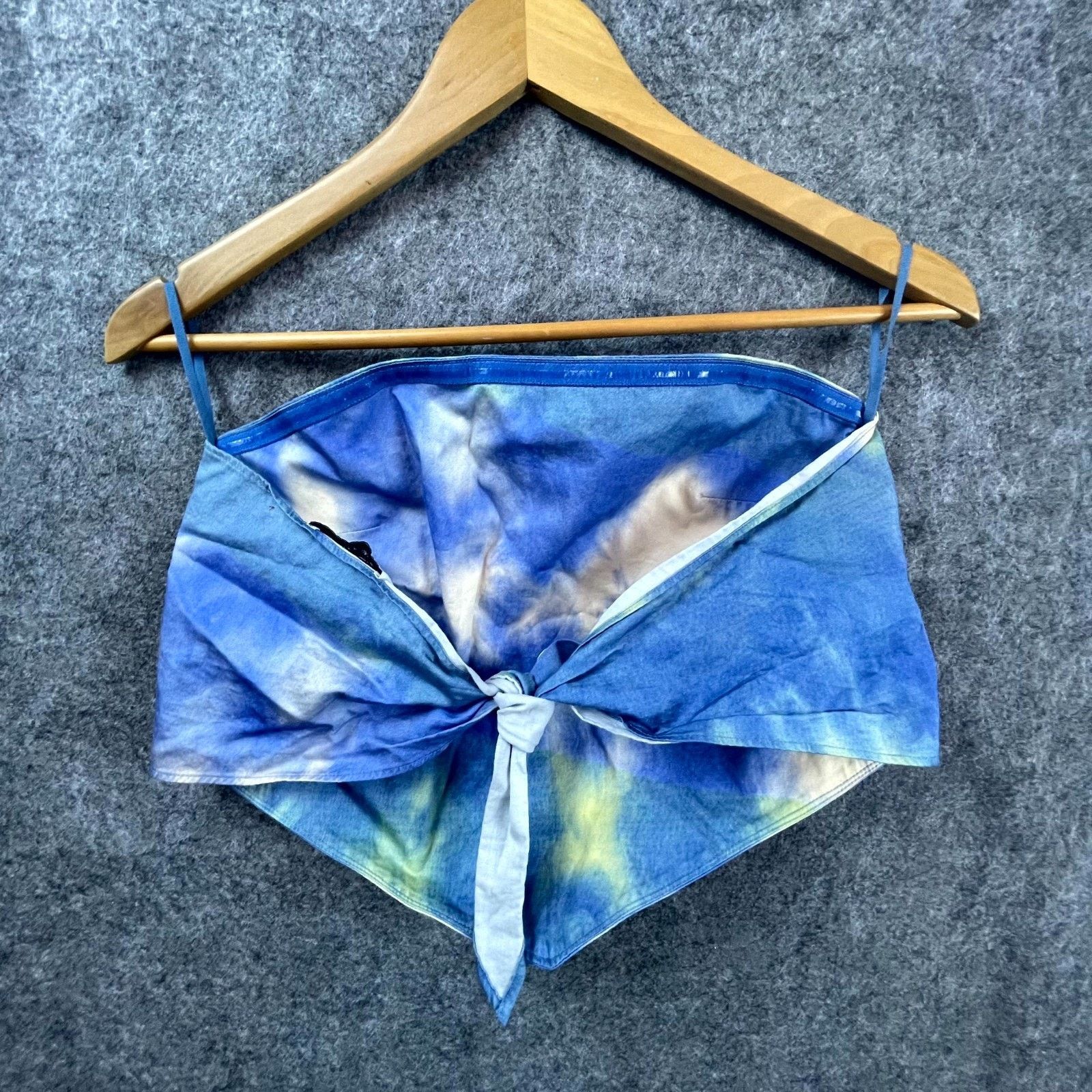 & Other Stories & Other Stories Bandana Crop Top Womens 2 Blue Handkerchief Size XS / US 0-2 / IT 36-38 - 4 Thumbnail