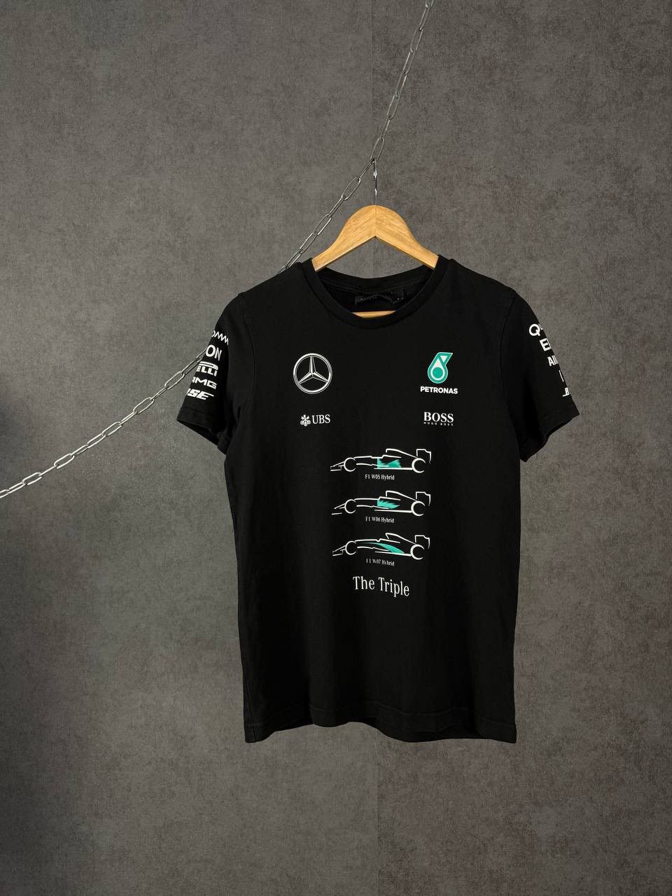 Mercedes-Benz Mercedes Benz Petronas formula uno racing tee Size US S / EU 44-46 / 1 - 1 Thumbnail