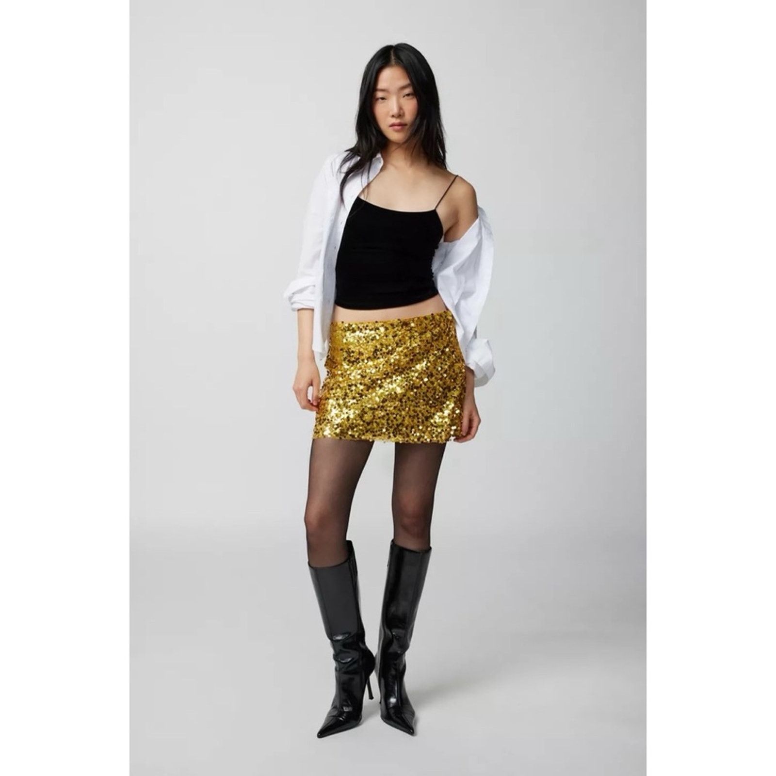 Urban Outfitters Urban Outfitters Lulu Sequin Mini Skirt Size 30" / US 8 / IT 44 - 10 Thumbnail