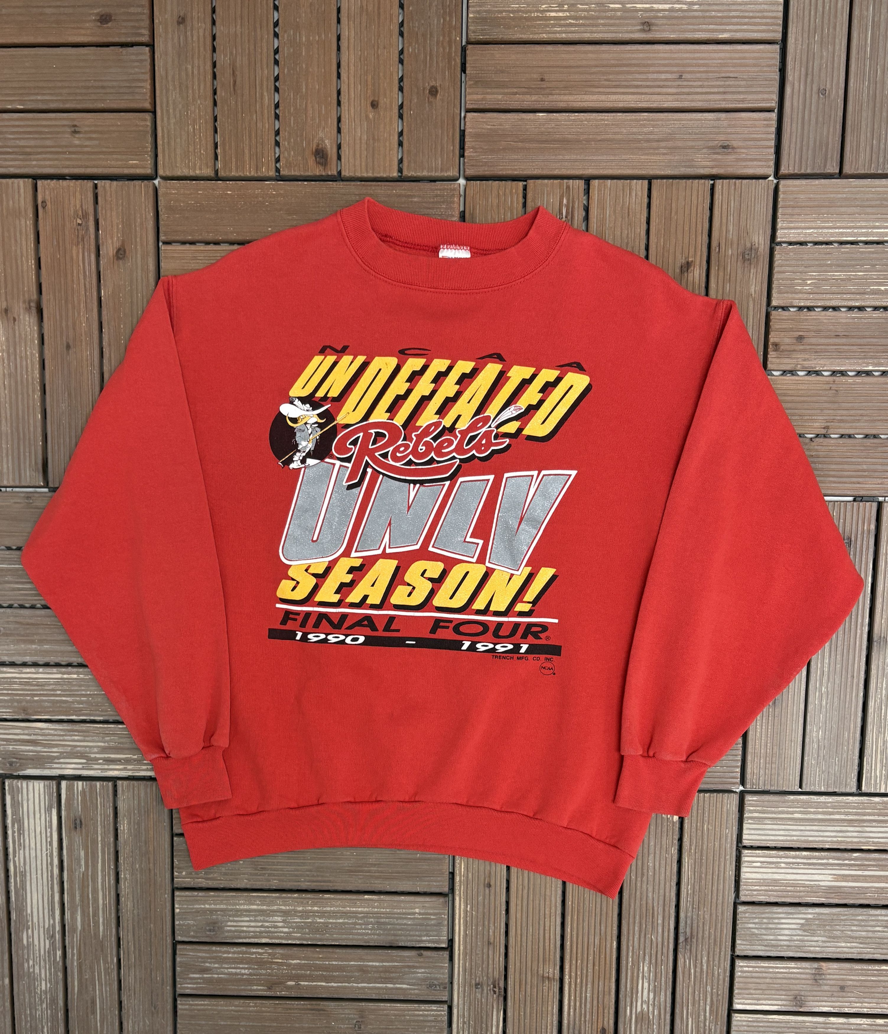 Vintage UNLV Runnin' Rebels Undefeated Season Vintage Crewneck Size US L / EU 52-54 / 3 - 1 Thumbnail