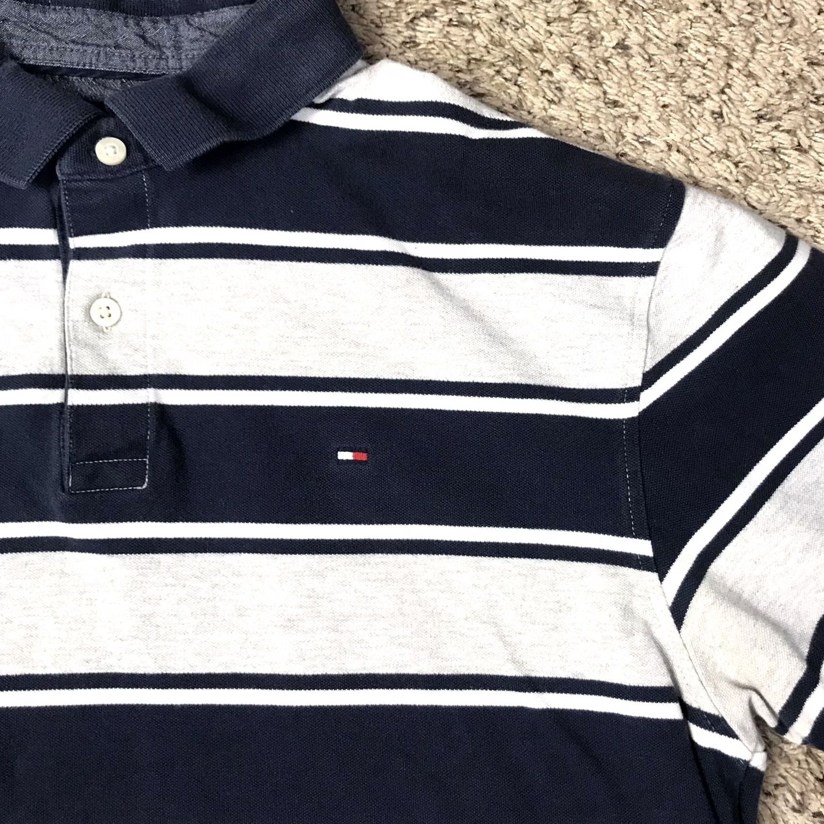 Tommy Hilfiger VINTAGE Tommy Hilfiger Polo Shirt Men Large Embroidered Logo Golf Rugby Dress Shirt Blue / Gray Size 42R - 4 Thumbnail