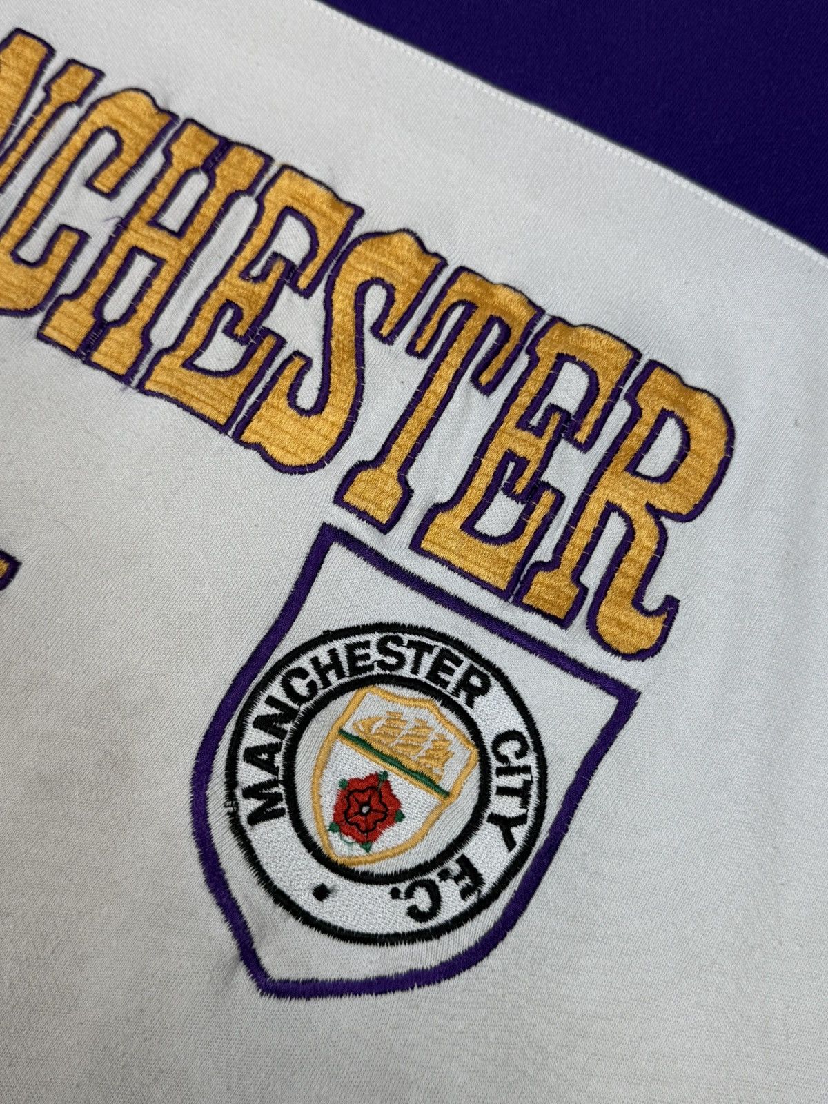 Umbro Vintage Umbro Manchester City 90 Big Logo White Sweatshirt Size US XL / EU 56 / 4 - 9 Thumbnail