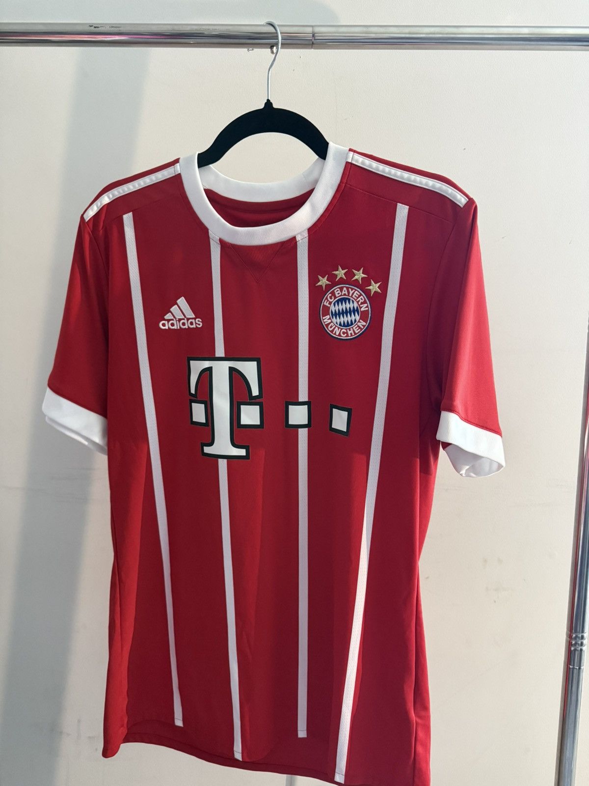 Adidas Bayern Munich Jersey Size US L / EU 52-54 / 3 - 1 Thumbnail