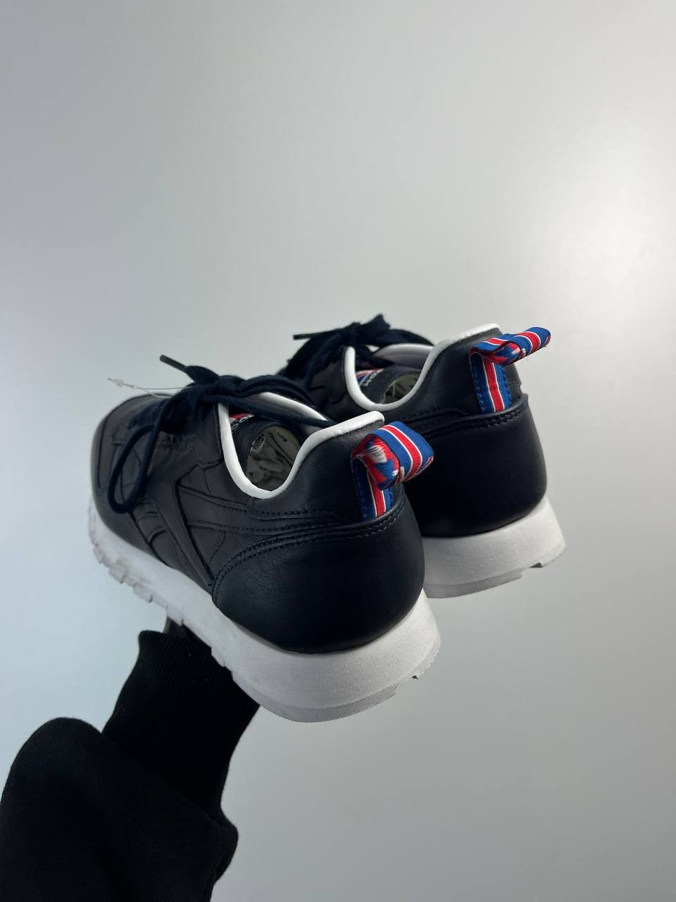 Reebok Reebok Classic Leather Black White Sneakers Mens Size EU 40 Size US 7 / EU 40 - 2 Thumbnail