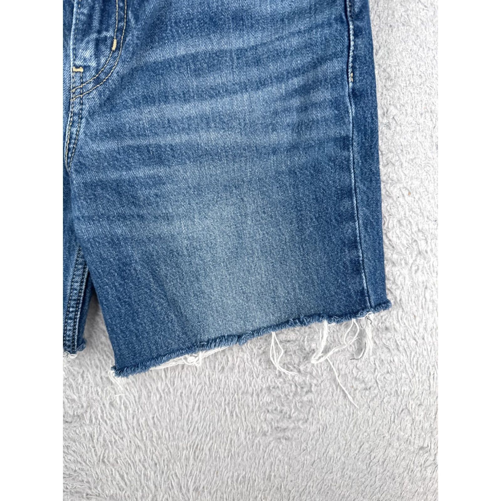 Levi's Levis Shorts Womens 26 Blue Denim Cutoff Low Pro Straight Mid Rise Cotton 26x6 Size 26" / US 2 / IT 38 - 2 Thumbnail