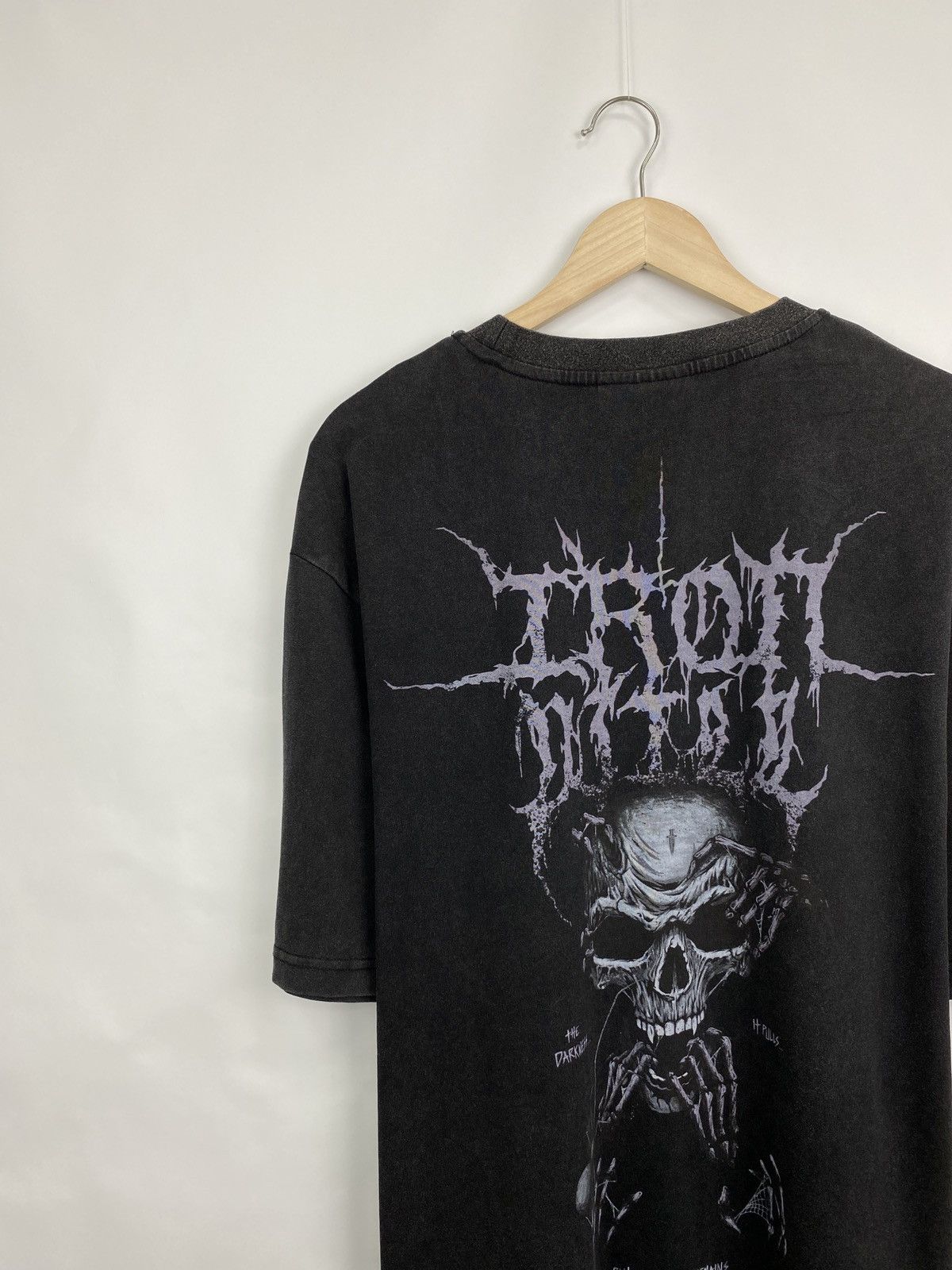 Vintage 💀 Vintage Y2K Faded The Darkness It Pulls Skull Death tee Size US XL / EU 56 / 4 - 2 Thumbnail