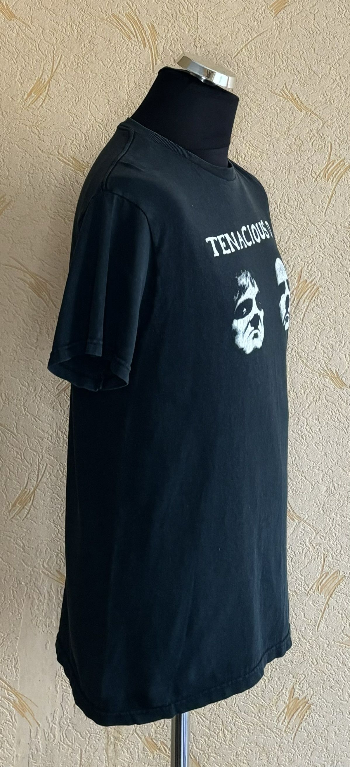 Band Tees × Fruit Of The Loom × Vintage T-shirt Tenacious D 2004 Fruit of the loom Size. M Size US M / EU 48-50 / 2 - 4 Thumbnail
