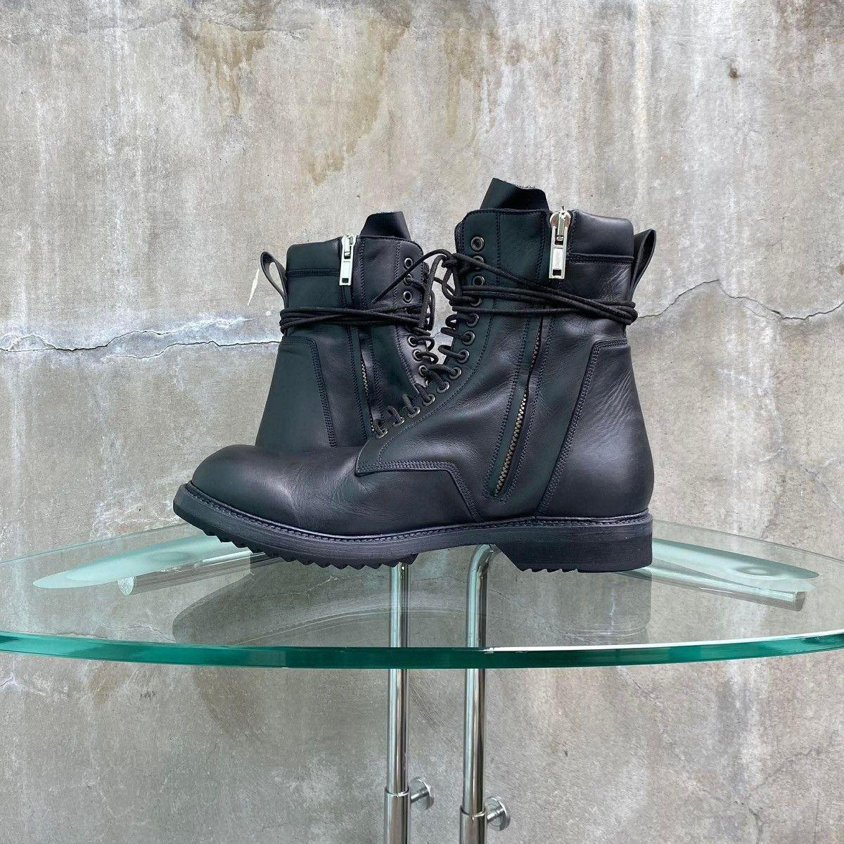 Rick Owens FW2016 ‘Mastodon’ GoodYear Flex Calf Leather Lace Up Boots Size US 9.5 / EU 42-43 - 4 Thumbnail