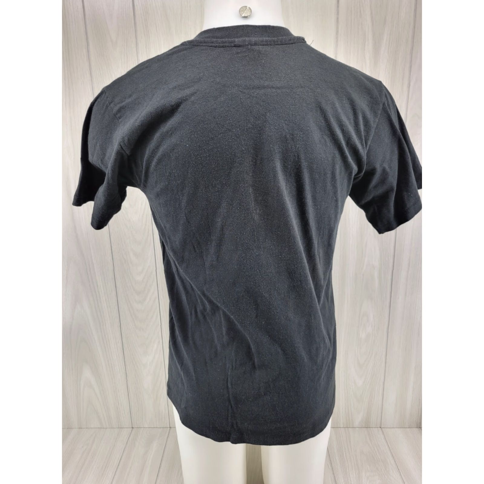 Anvil VINTAGE Anvil T-Shirt Wolf Shirt 90s Y2K Graphic Tee Mens M Black Cotton Short Sleeve Crew Neck Size US M / EU 48-50 / 2 - 6 Thumbnail