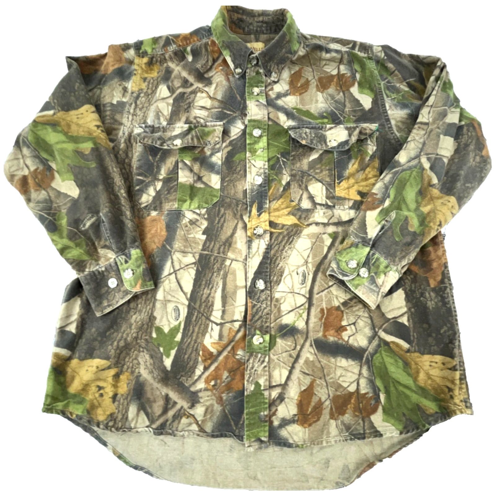 Realtree VINTAGE Wells Creek Camouflage Button-Up Shirt Men L Brown Cotton Flannel RealTree Hardwoods 90s/2000s Modern Preppy Dad Casual Workwear Mens Size US L / EU 52-54 / 3 - 2 Thumbnail