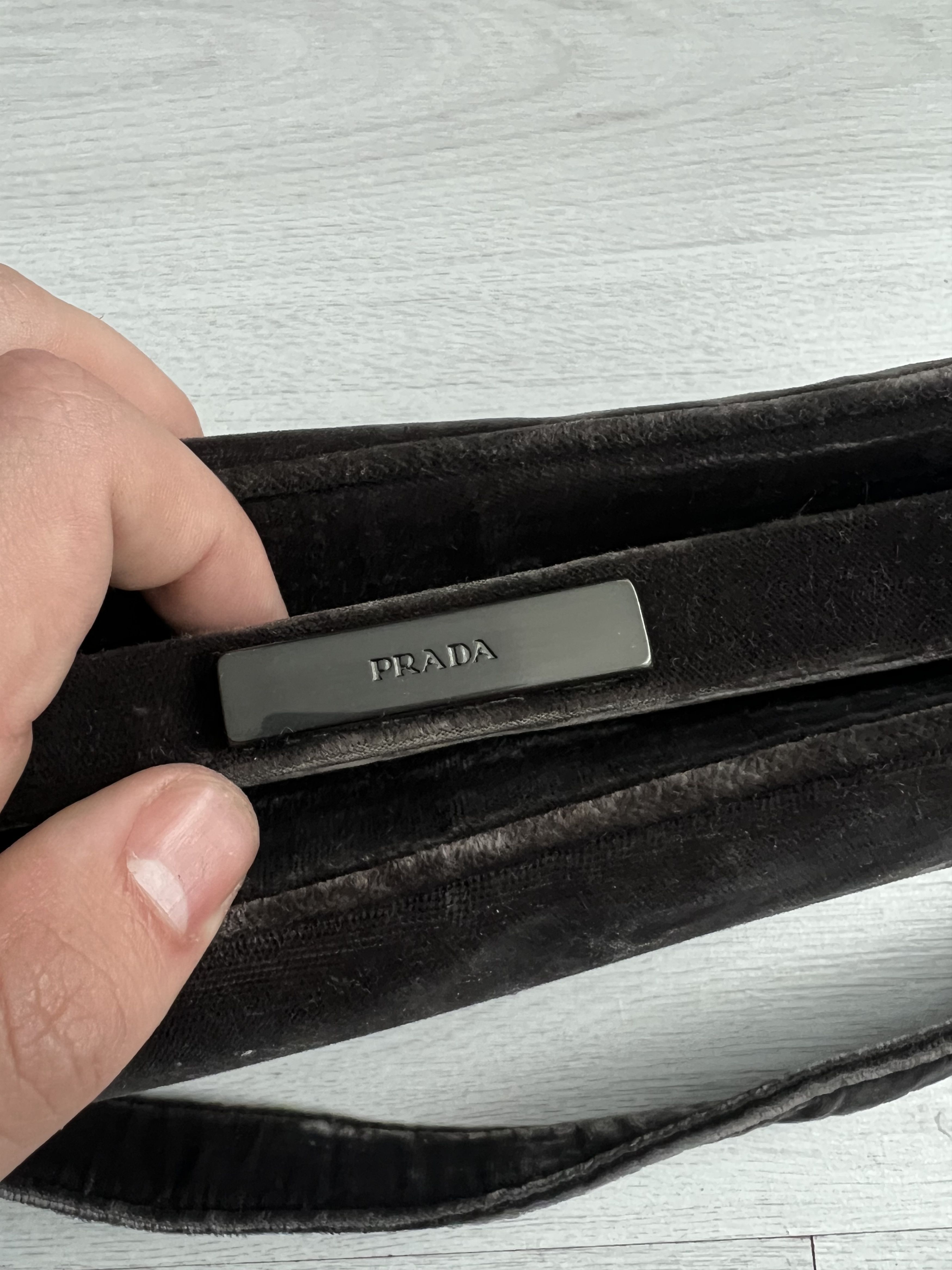 Prada Prada HandBag Velvet Size ONE SIZE - 3 Thumbnail