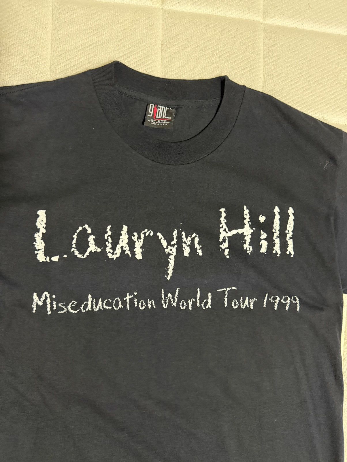 Vintage 1999 Lauryn Hill Miseducation Tour Tee Giant Tag Black L Size US L / EU 52-54 / 3 - 4 Thumbnail
