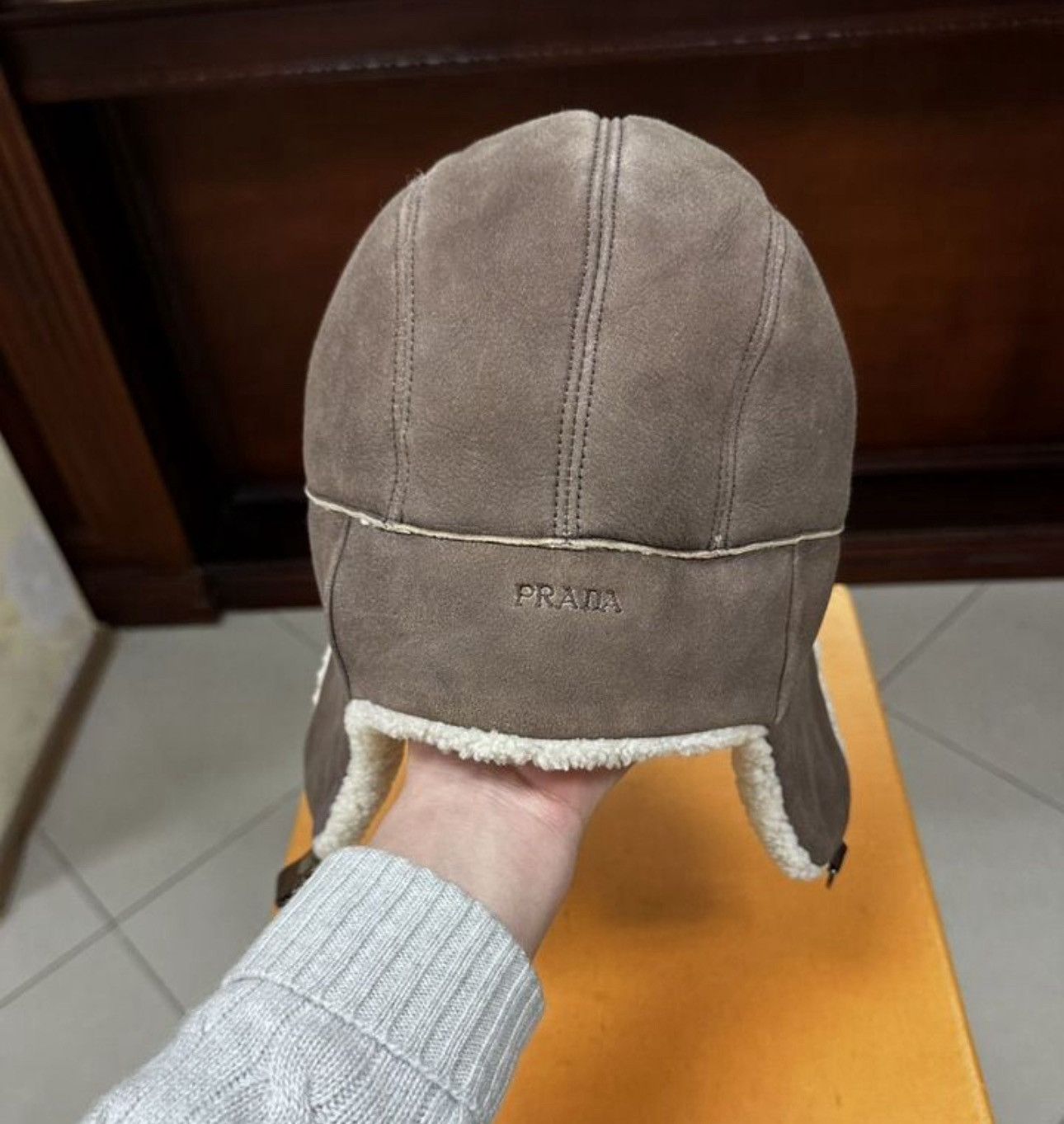 Prada Prada Sheep Skin Hat Size ONE SIZE - 4 Thumbnail